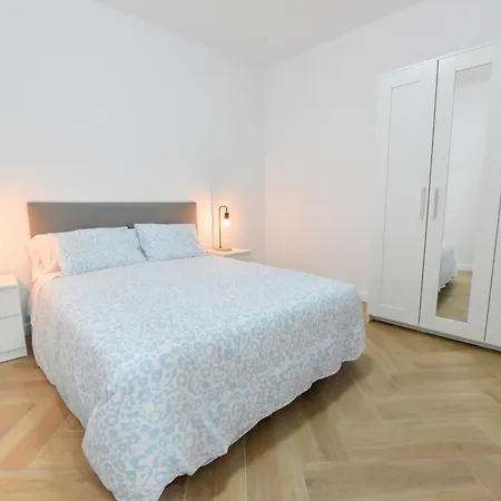 Nuevo! Premium Junto A Sevilla | B Apartment *