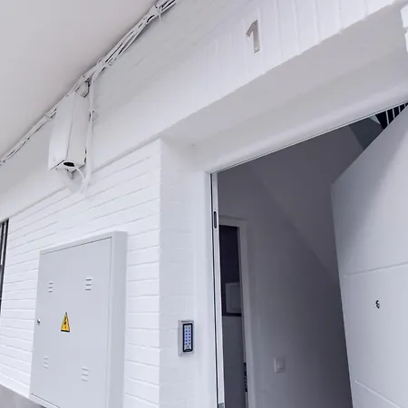 Nuevo! Premium Junto A Sevilla | B Apartment